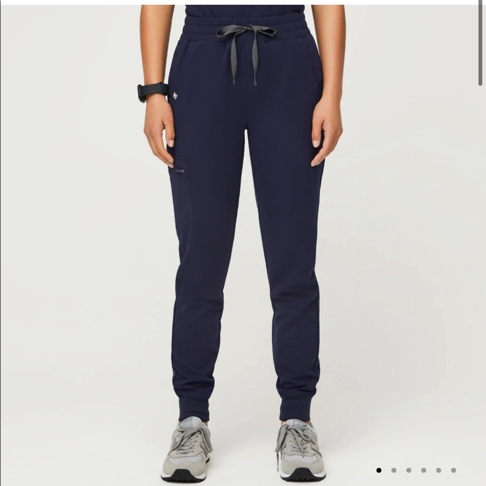 Figs high  waisted Zamora jogger scrub pants